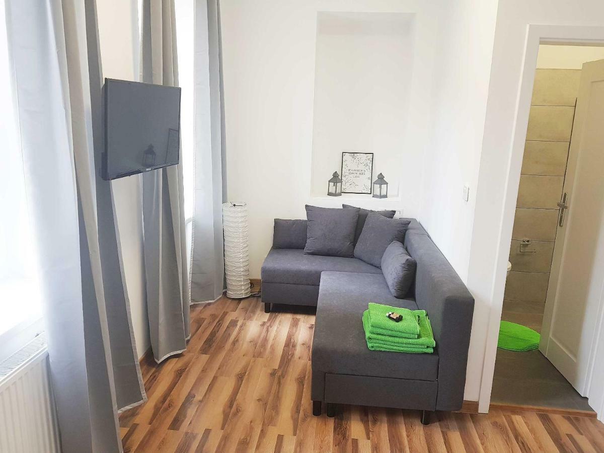 Apartament Nr 15 - 2 Pokoje Z Prywatnymi Lazienkami Centrum พอซนาน ภายนอก รูปภาพ